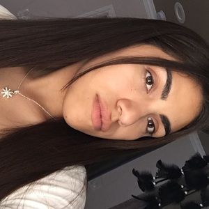 Meet your Posher, Destiny